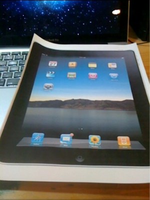2010/02/08  紙iPadさぁーて作るよ